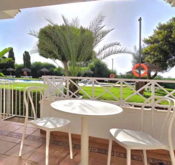 Sale of ground floor apartment in Marbella