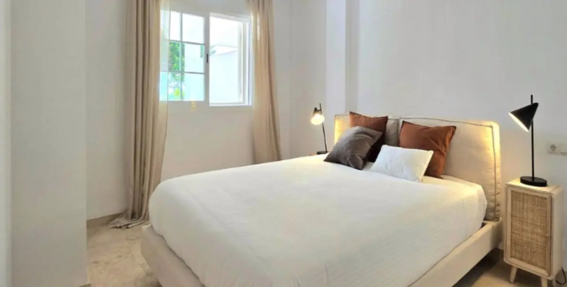 Sale of ground floor apartment in Marbella 18