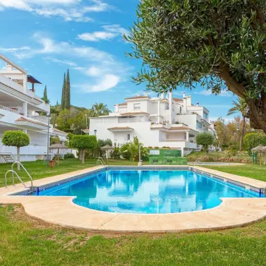 Продажа апартаментов на первом этаже в Río Real