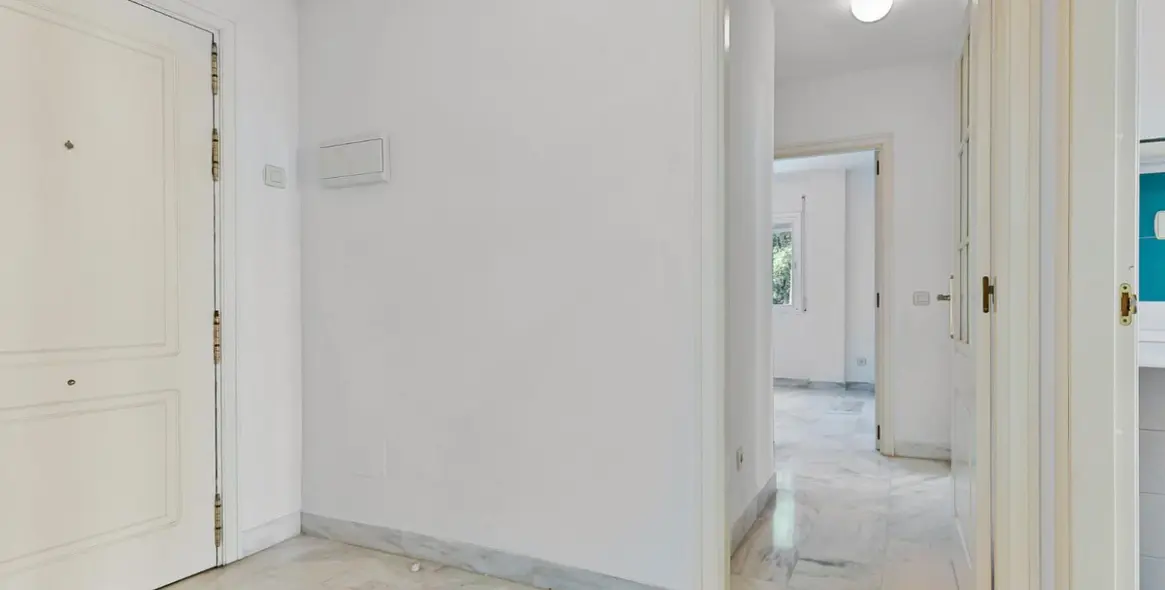 Sale of studio in Marbella 3