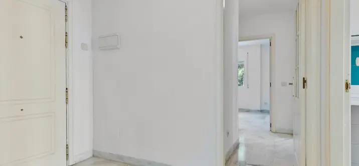 Продажа студии в Marbella 2