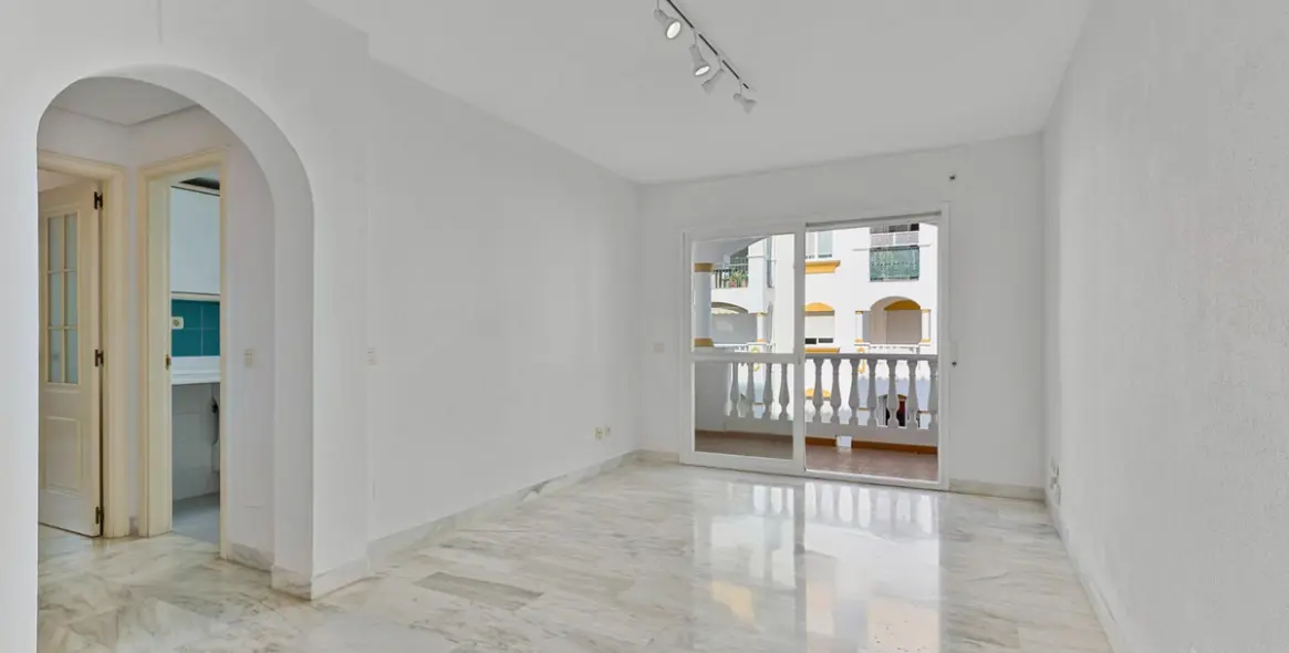 Sale of studio in Marbella 4