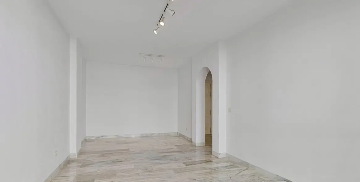 Sale of studio in Marbella 5