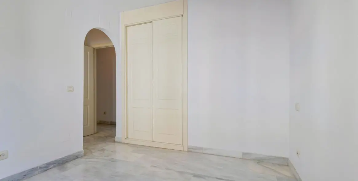 Sale of studio in Marbella 14