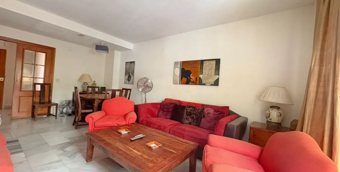 Продажа апартаментов на среднем этаже в Marbella 2