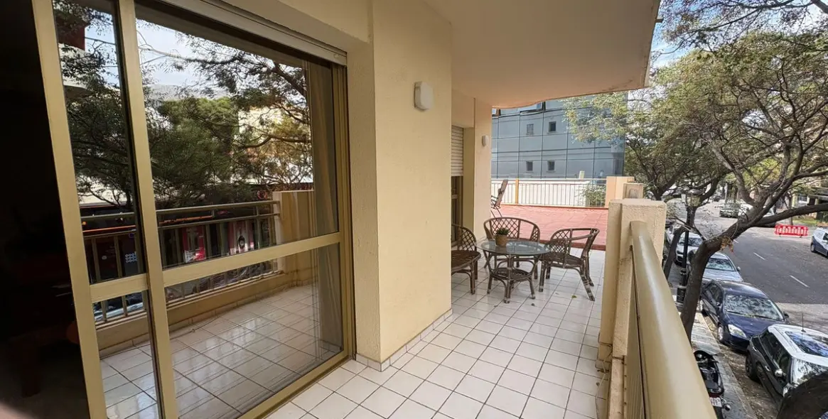 Продажа апартаментов на среднем этаже в Marbella 5