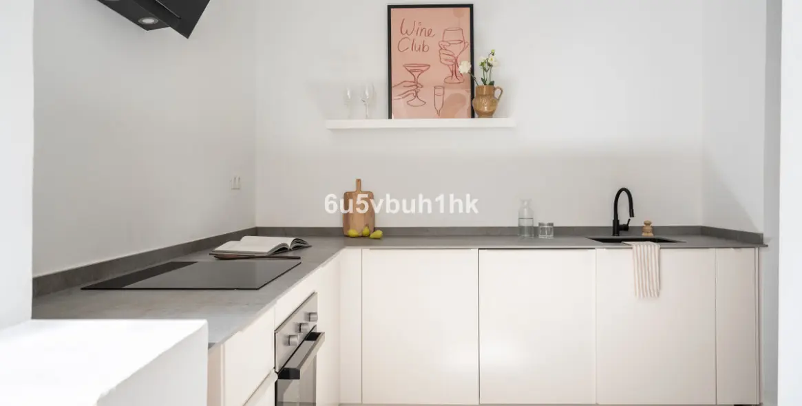 Sale of middle floor apartment in Centro Histórico 16