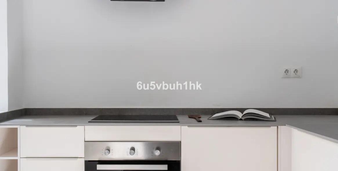 Sale of middle floor apartment in Centro Histórico 19