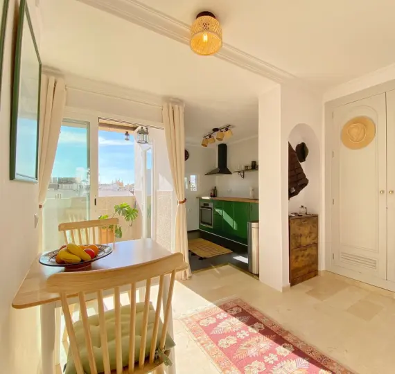 Sale of penthouse in Marbella