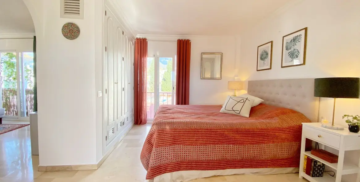 Sale of penthouse in Marbella 24