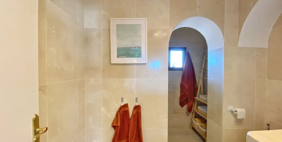 Sale of penthouse in Marbella 28