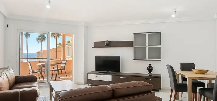 Middle floor apartment R5190250 1