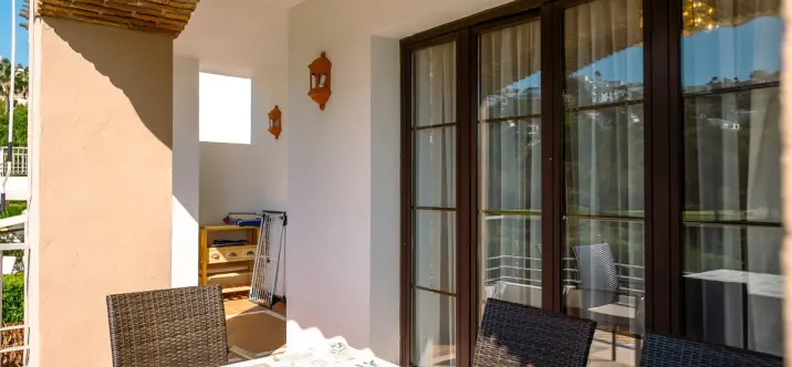 Venta de apartamento en planta media en Los Arqueros 4