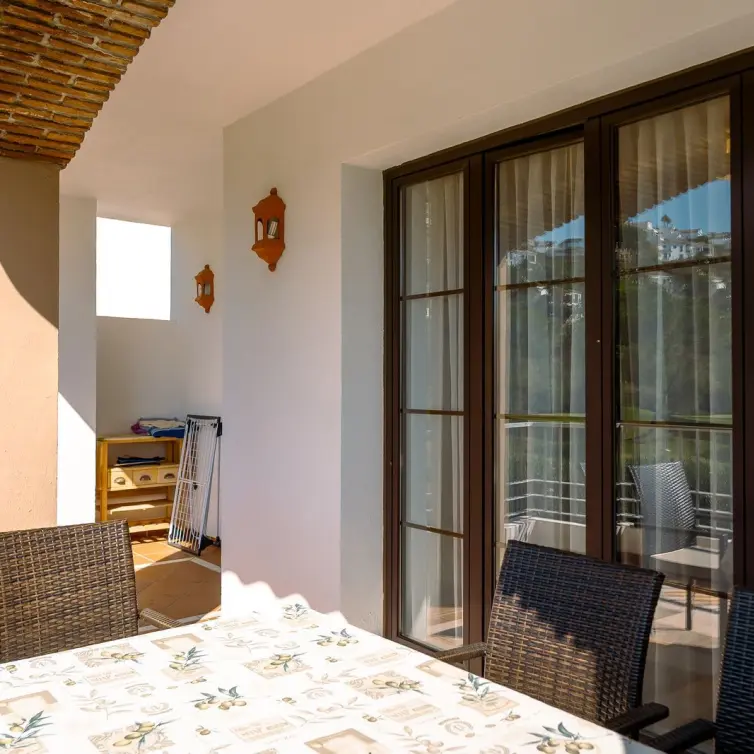 Sale of middle floor apartment in Los Arqueros