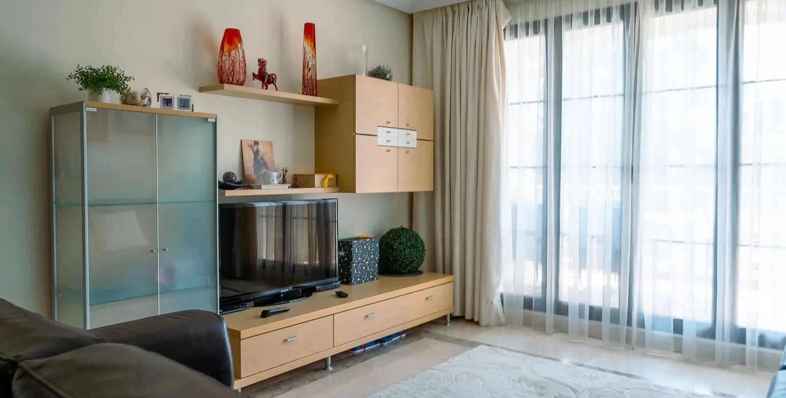 Venta de apartamento en planta media en Los Arqueros 9