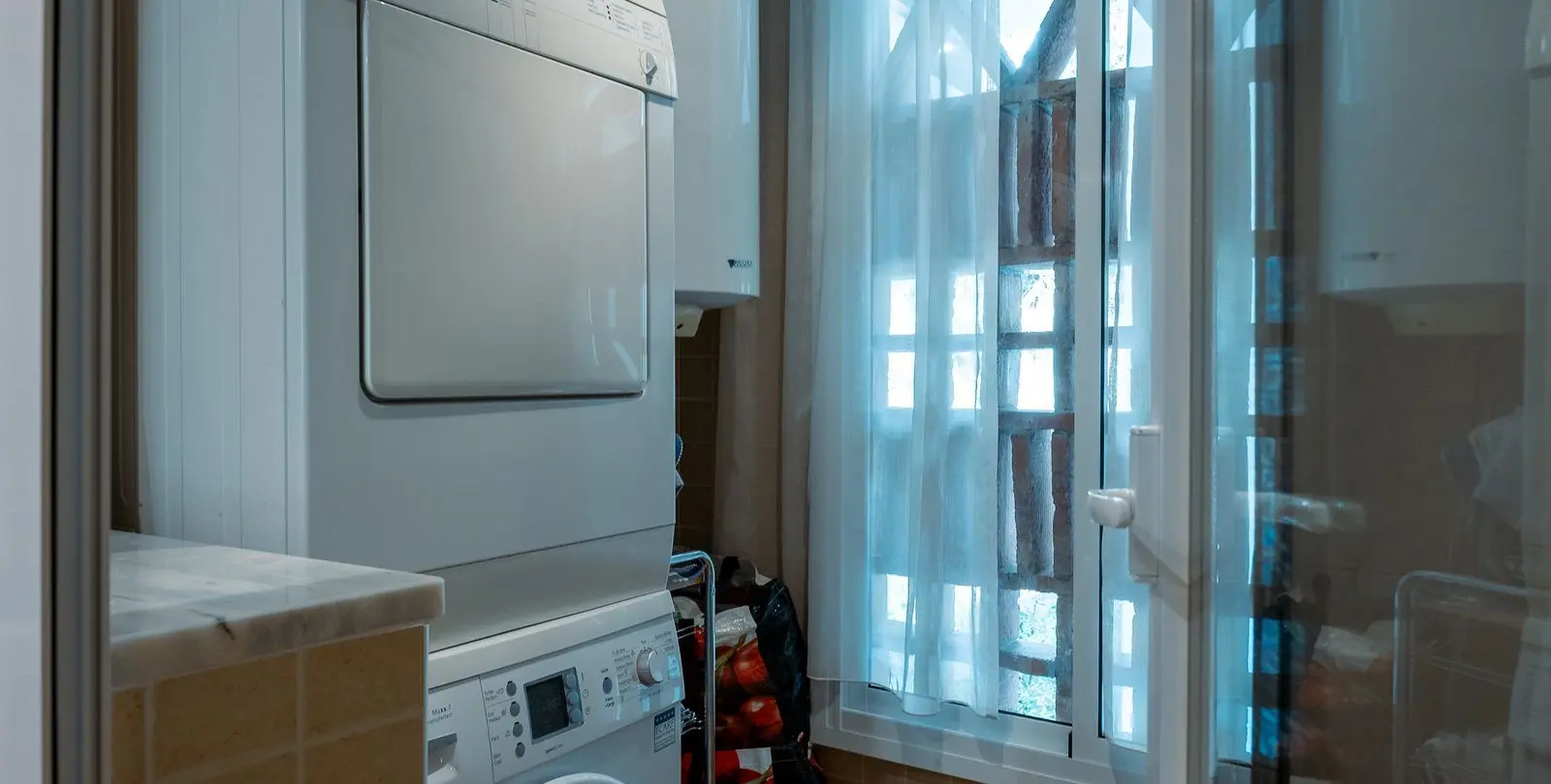 Venta de apartamento en planta media en Los Arqueros 13