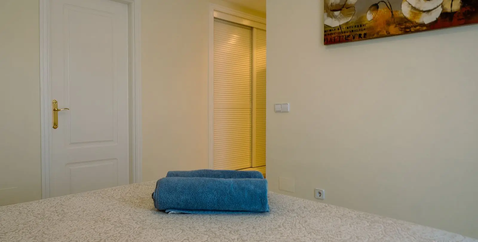 Venta de apartamento en planta media en Los Arqueros 18