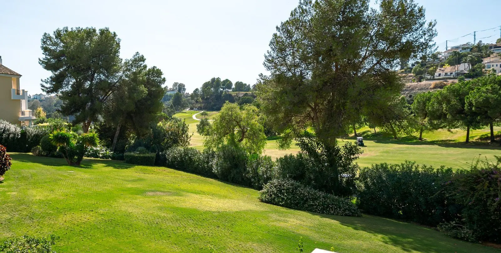 Venta de apartamento en planta media en Los Arqueros 29