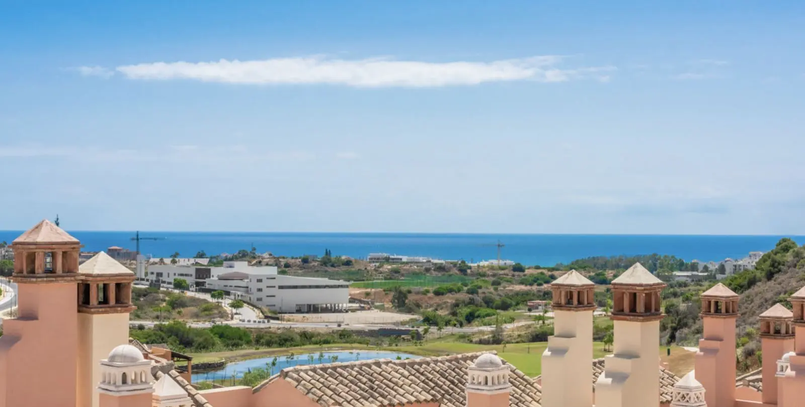 Продажа таунхауса в Estepona 1