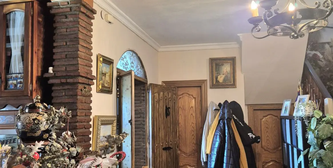 Продажа дома на две семьи в Alhaurín el Grande 9