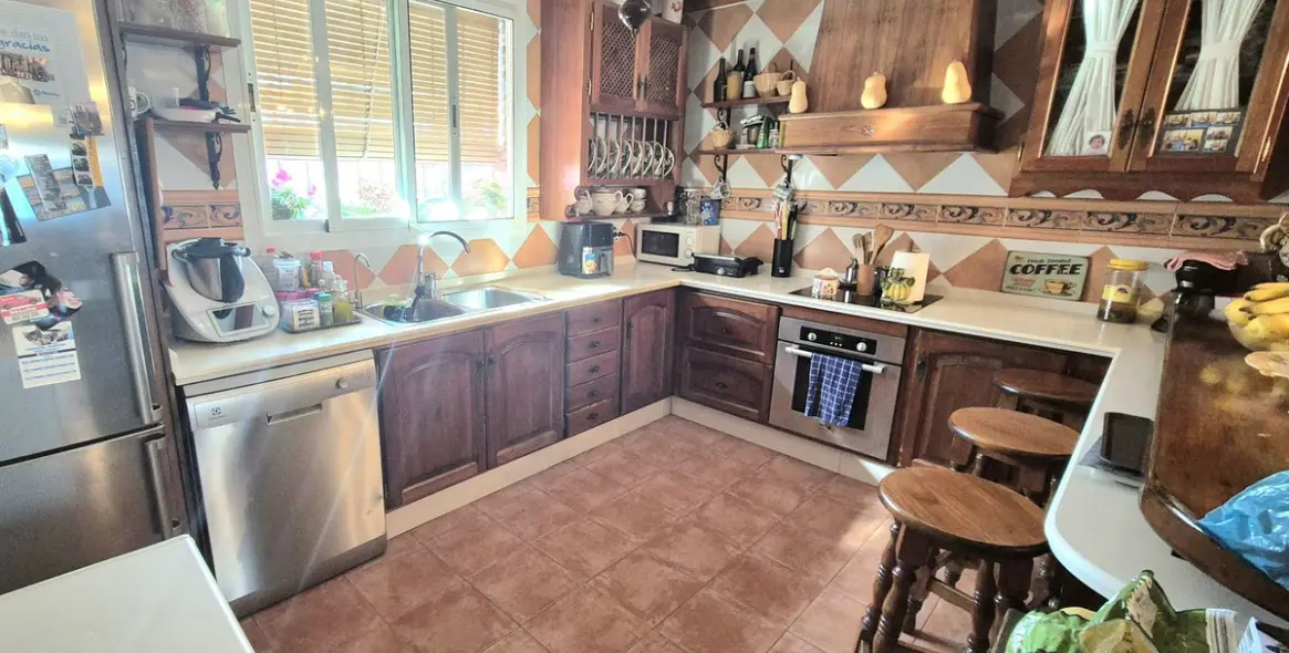 Продажа дома на две семьи в Alhaurín el Grande 10