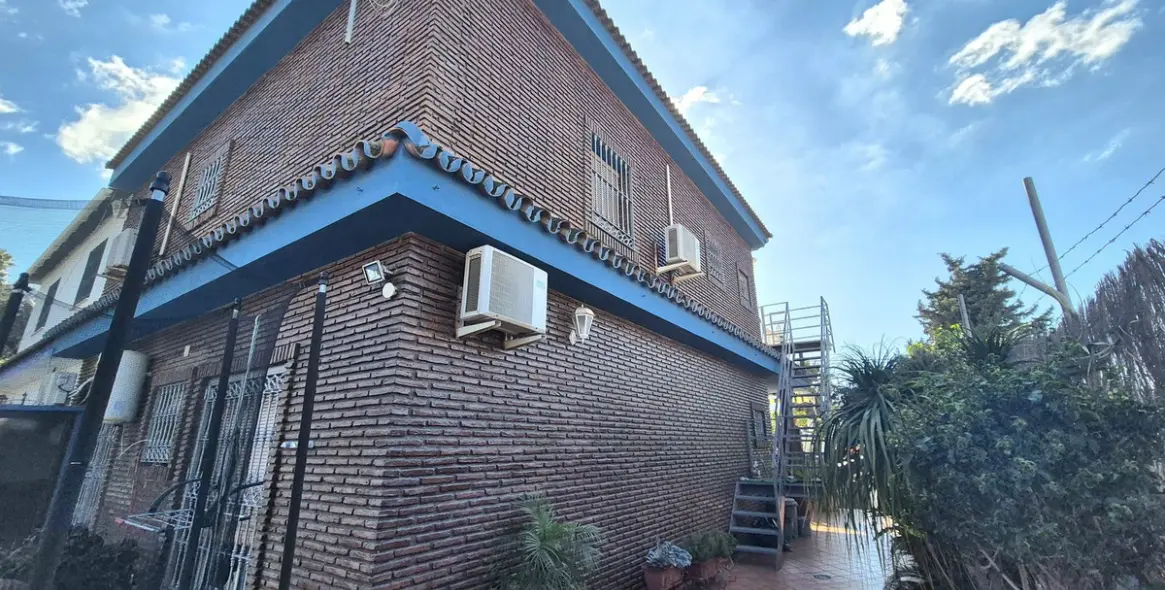 Sale of semi-detached house in Alhaurín el Grande 38