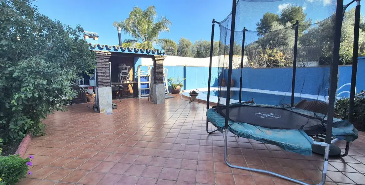 Sale of semi-detached house in Alhaurín el Grande 40