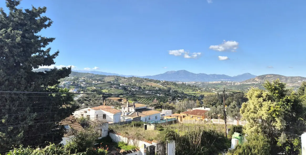 Sale of semi-detached house in Alhaurín el Grande 51