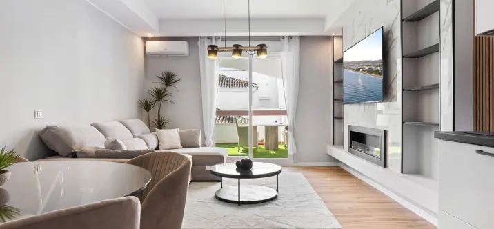 Долгосрочная аренда апартаментов на первом этаже в Nueva Andalucía 1