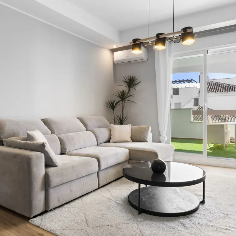 Venta de apartamento en planta baja en Nueva Andalucía