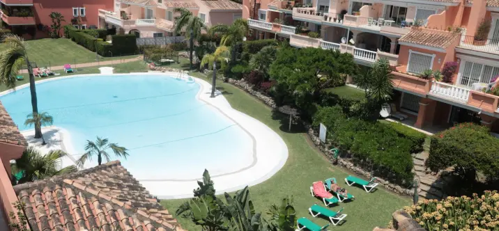 Penthouse R5021065 3