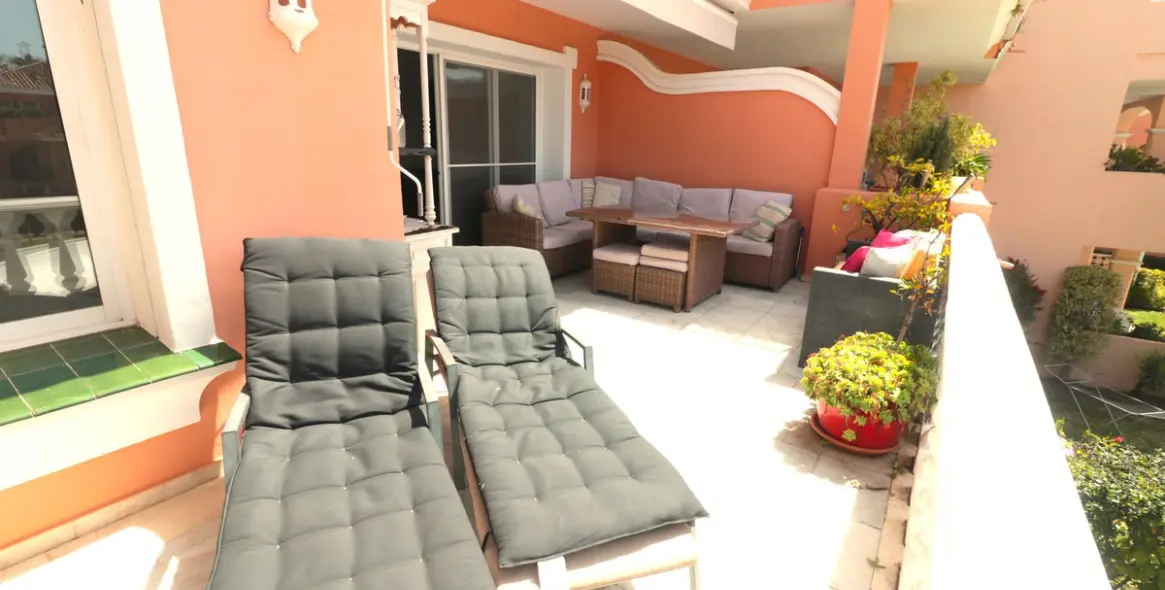 Sale of penthouse in Estepona (district New Golden Mile) 6