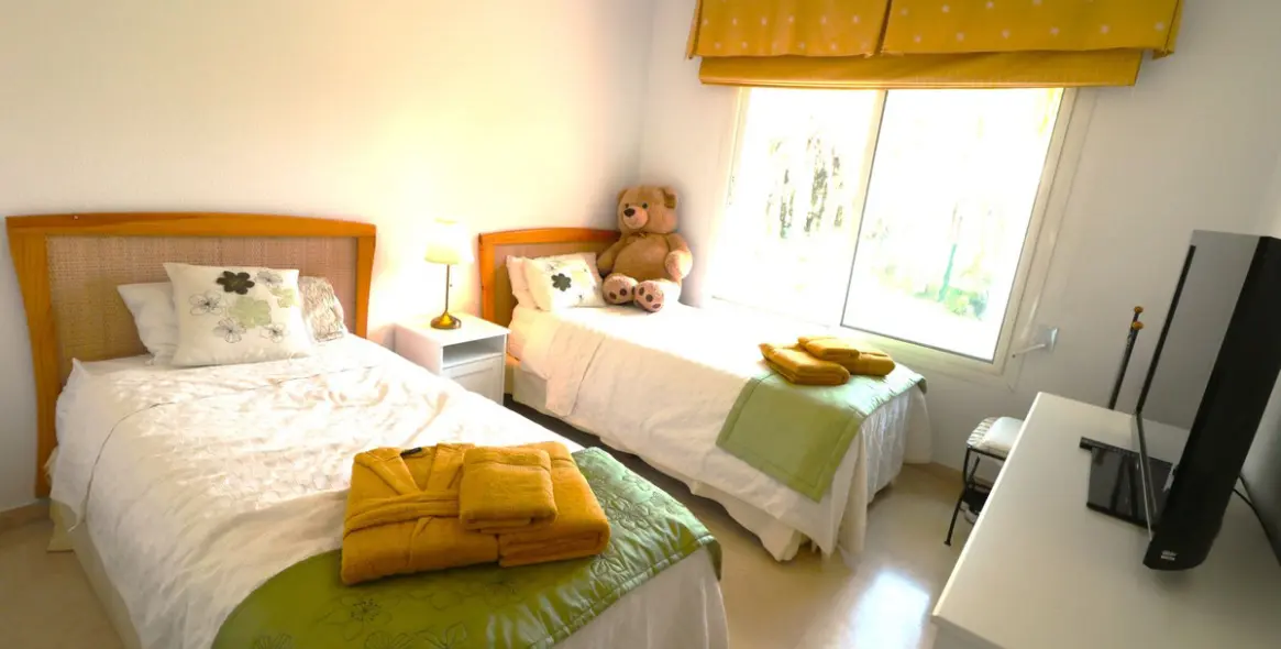 Продажа пентхауса в New Golden Mile 21