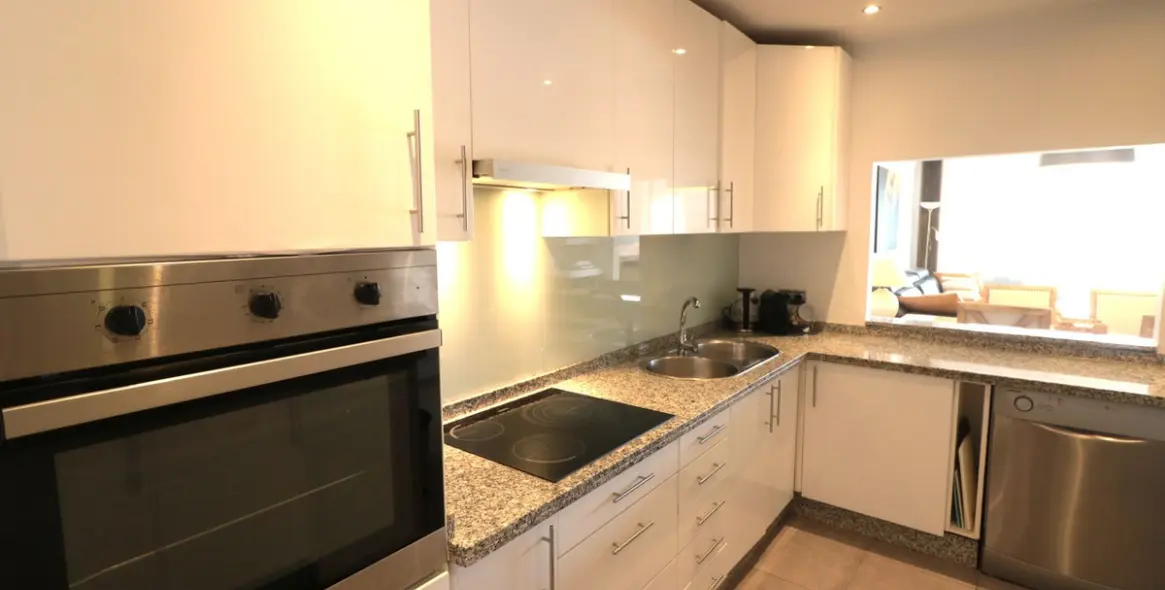 Продажа пентхауса в New Golden Mile 23