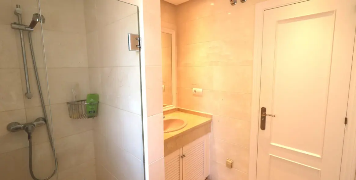 Продажа пентхауса в New Golden Mile 30