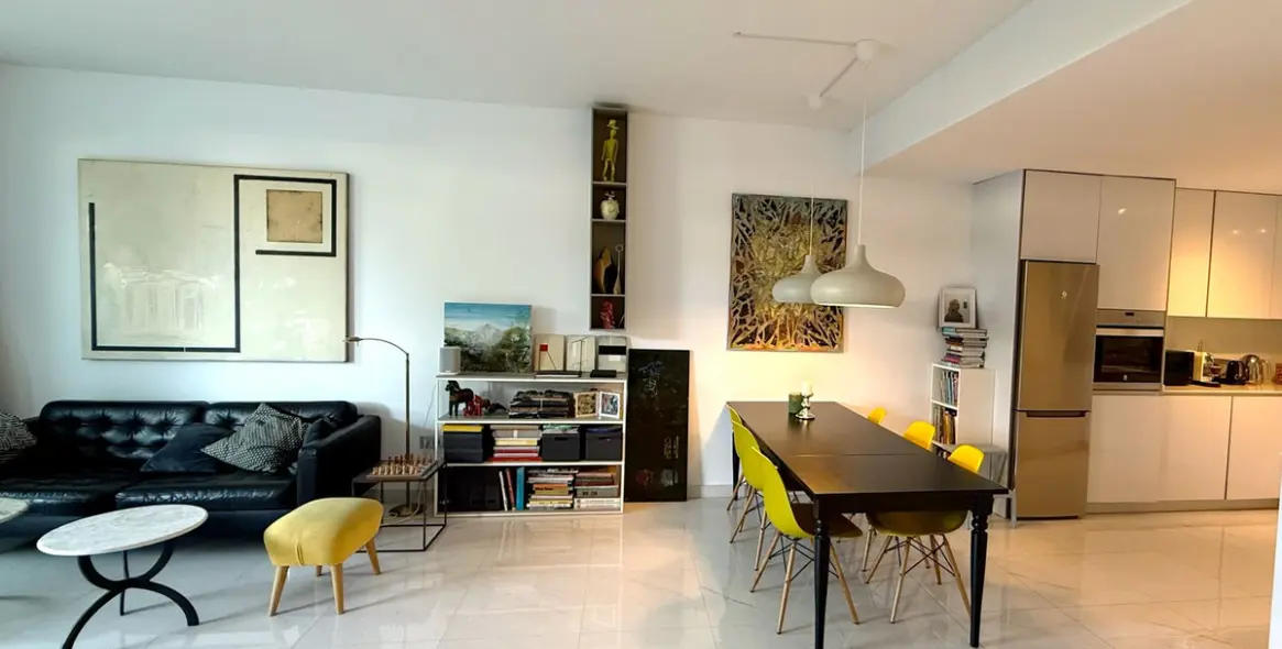 Sale of ground floor apartment in Bel Air 2