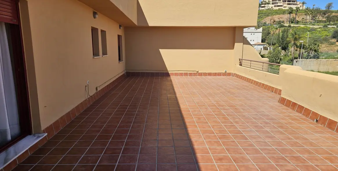 Sale of penthouse in La Cala de Mijas 21