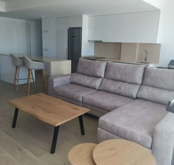 Middle floor apartment R4967974