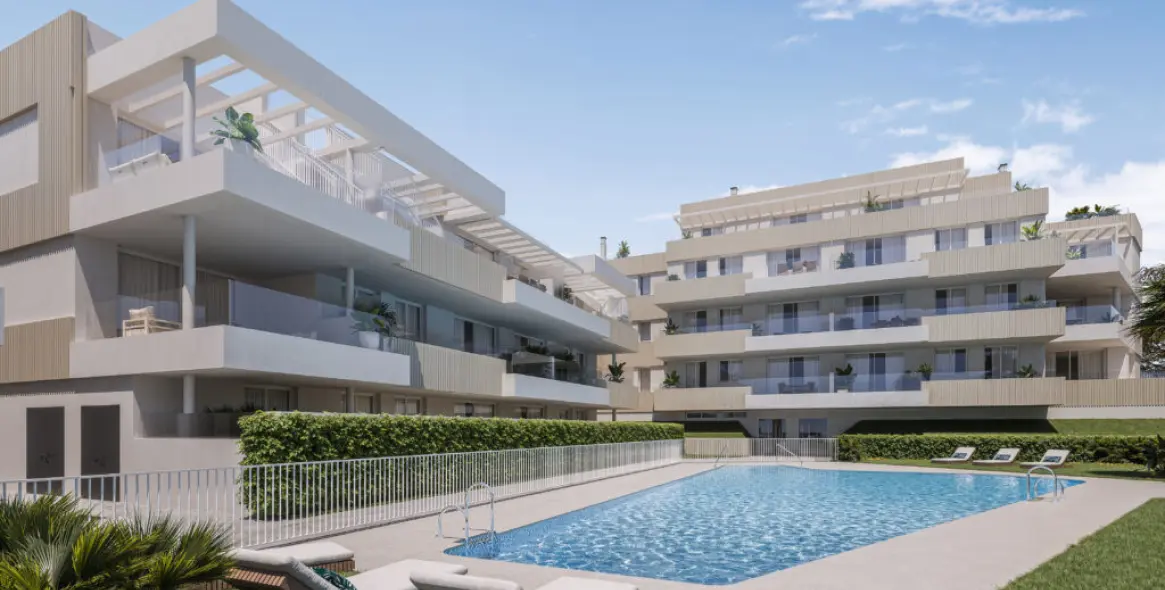Sale of ground floor apartment in Estepona 1