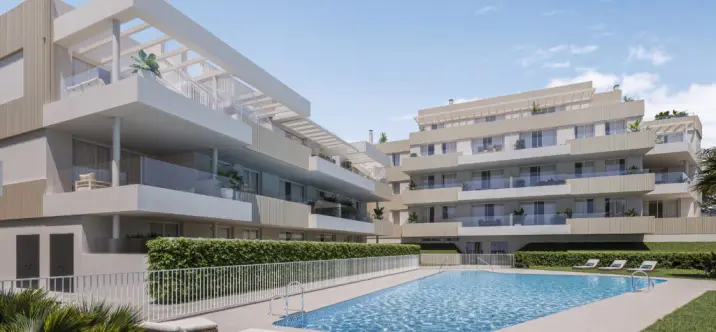 Sale of ground floor apartment in Estepona 0