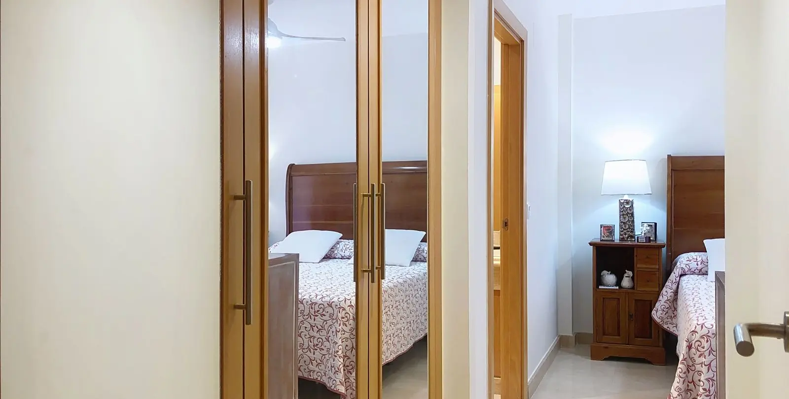 Продажа апартаментов на среднем этаже в Estepona 35