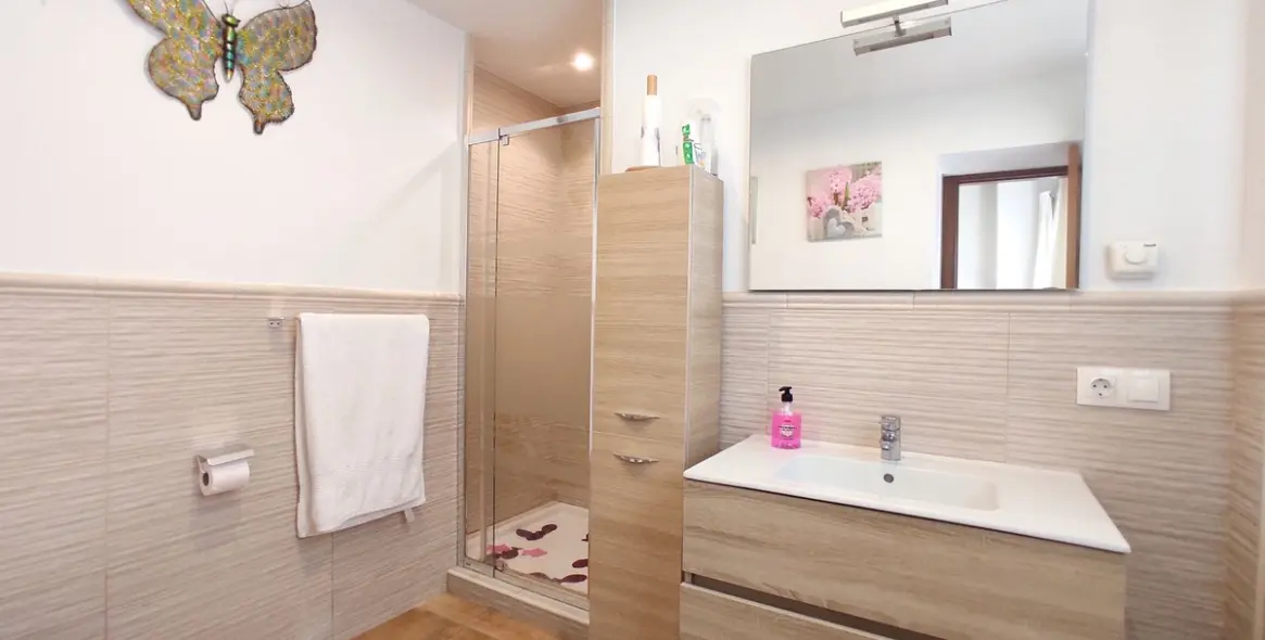 Продажа  отдельно стоящей виллы в Coín 22