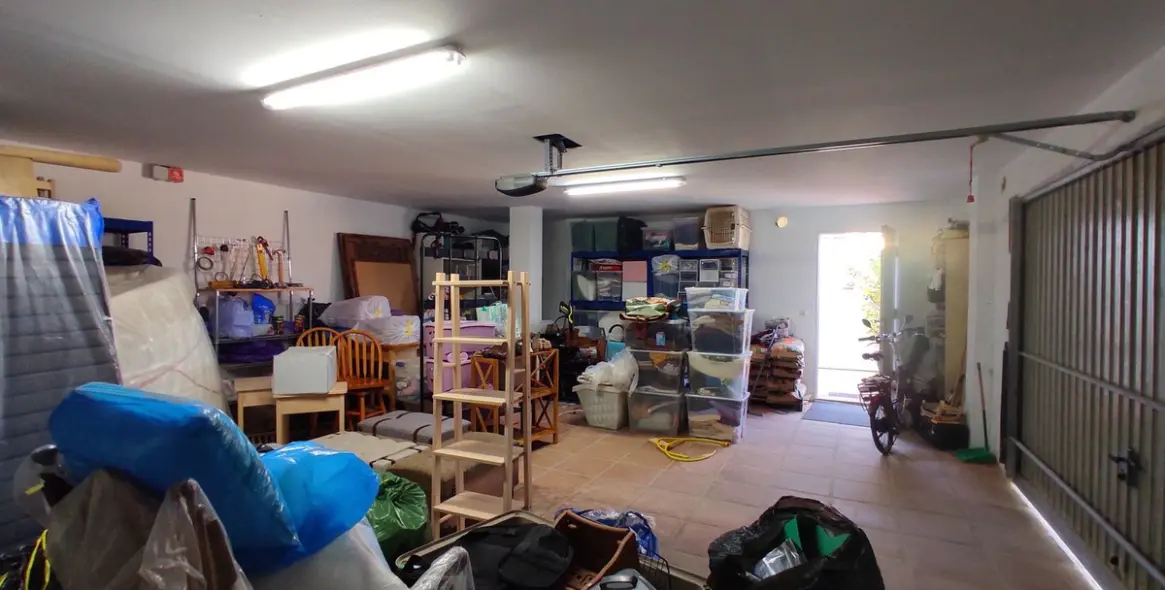 Продажа  отдельно стоящей виллы в Coín 42