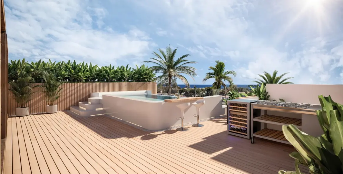 Venta de apartamento en planta baja en San Pedro de Alcántara 16