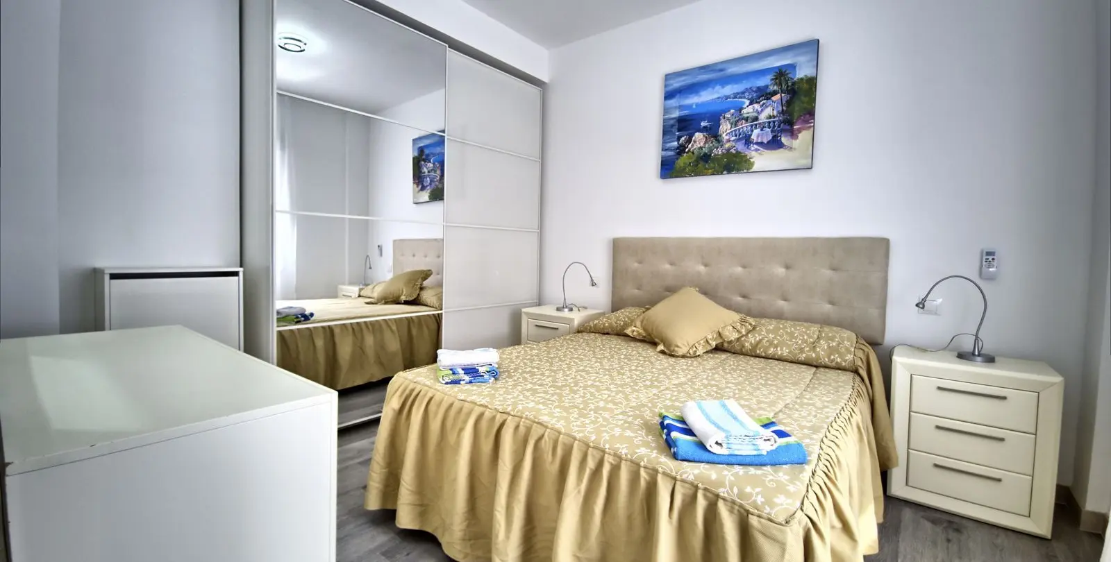 Продажа апартаментов на среднем этаже в Marbella 10