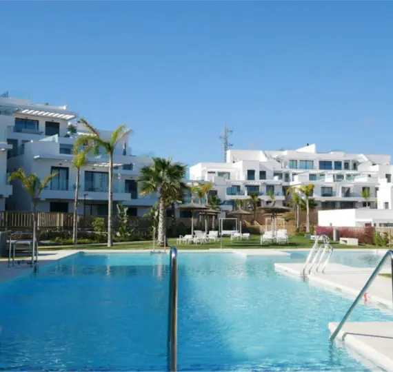 Продажа апартаментов на первом этаже в La Cala de Mijas