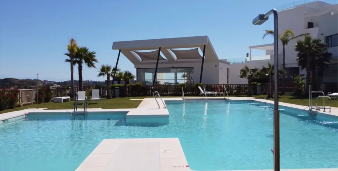 Продажа апартаментов на первом этаже в La Cala de Mijas 3