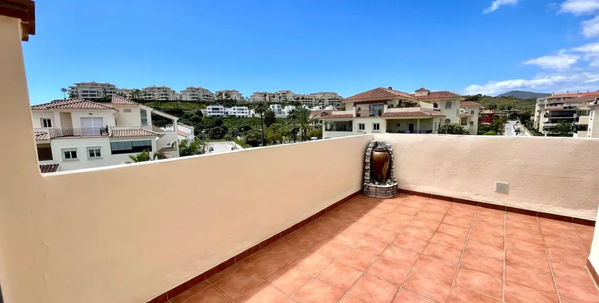 Sale of penthouse in Mijas 6