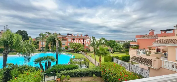 Middle floor apartment R5121478 1