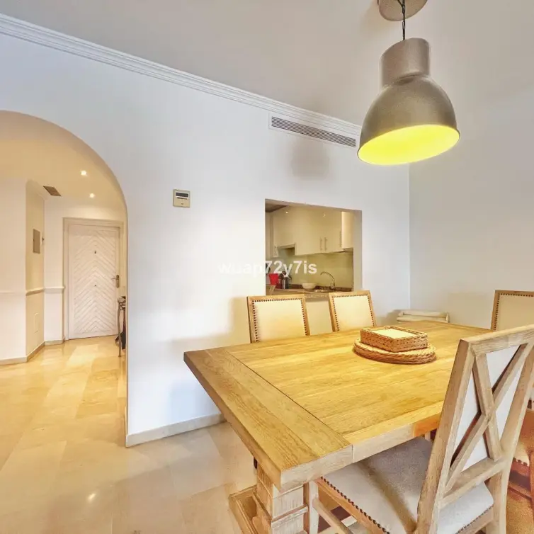 Sale of middle floor apartment in Costalita